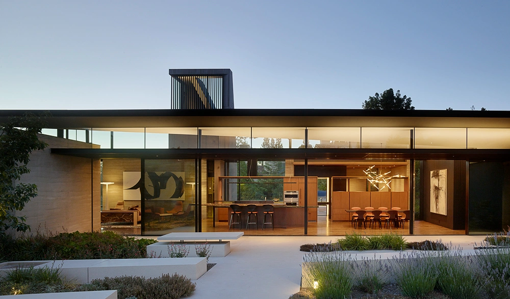 House of Earth and Sky